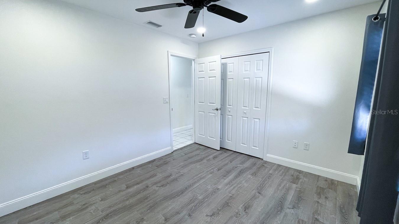 Image 14 of 22 For 1551 Conrad Avenue