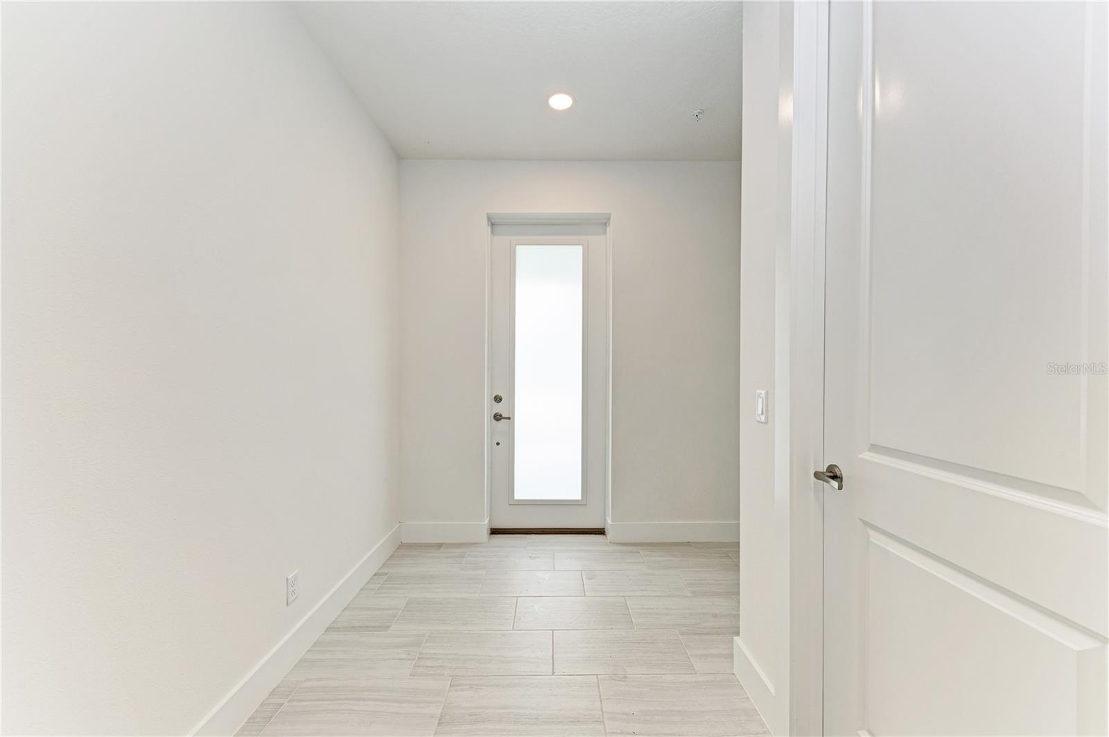 Listing photo id 1 for 10016 Rembrandt Way 202