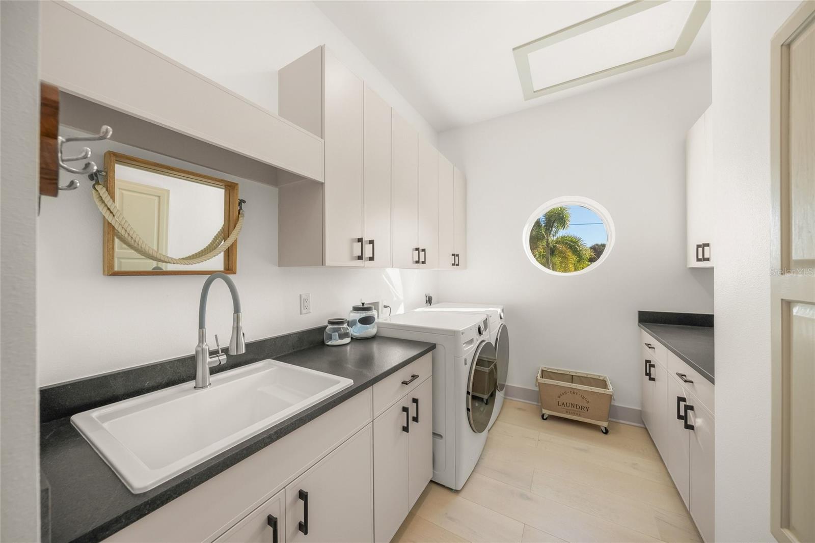 Image 22 of 46 For 508 Gulf Street