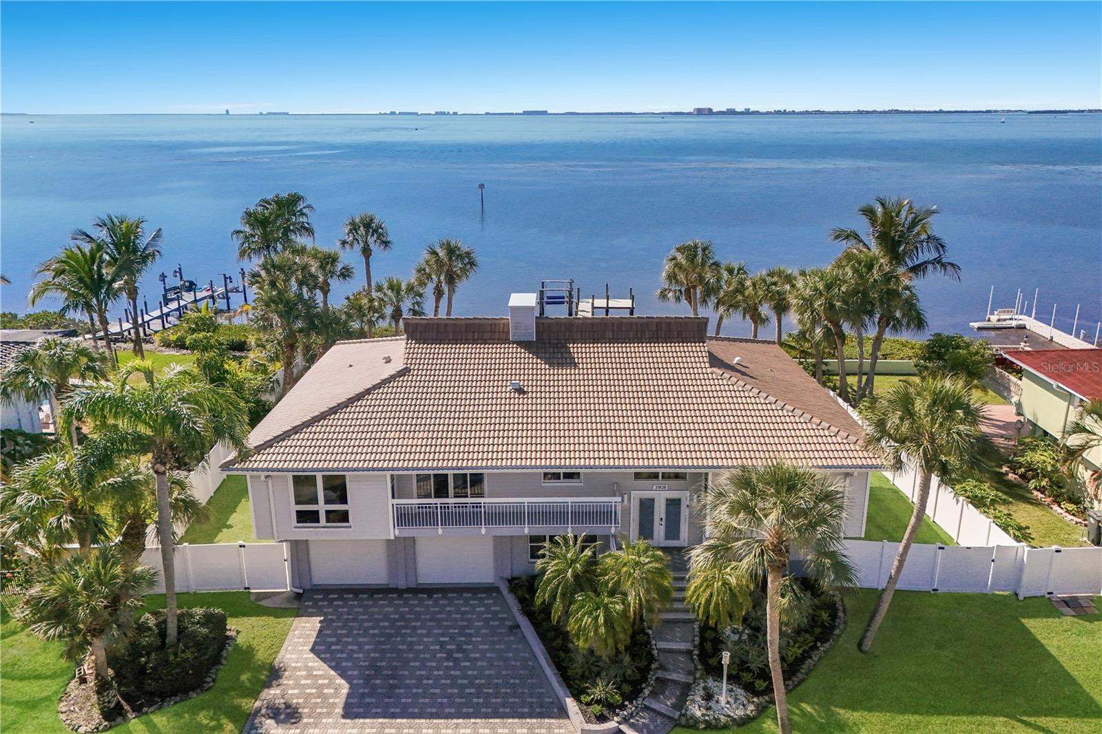 Details for 3908 Bayside Drive, BRADENTON, FL 34210