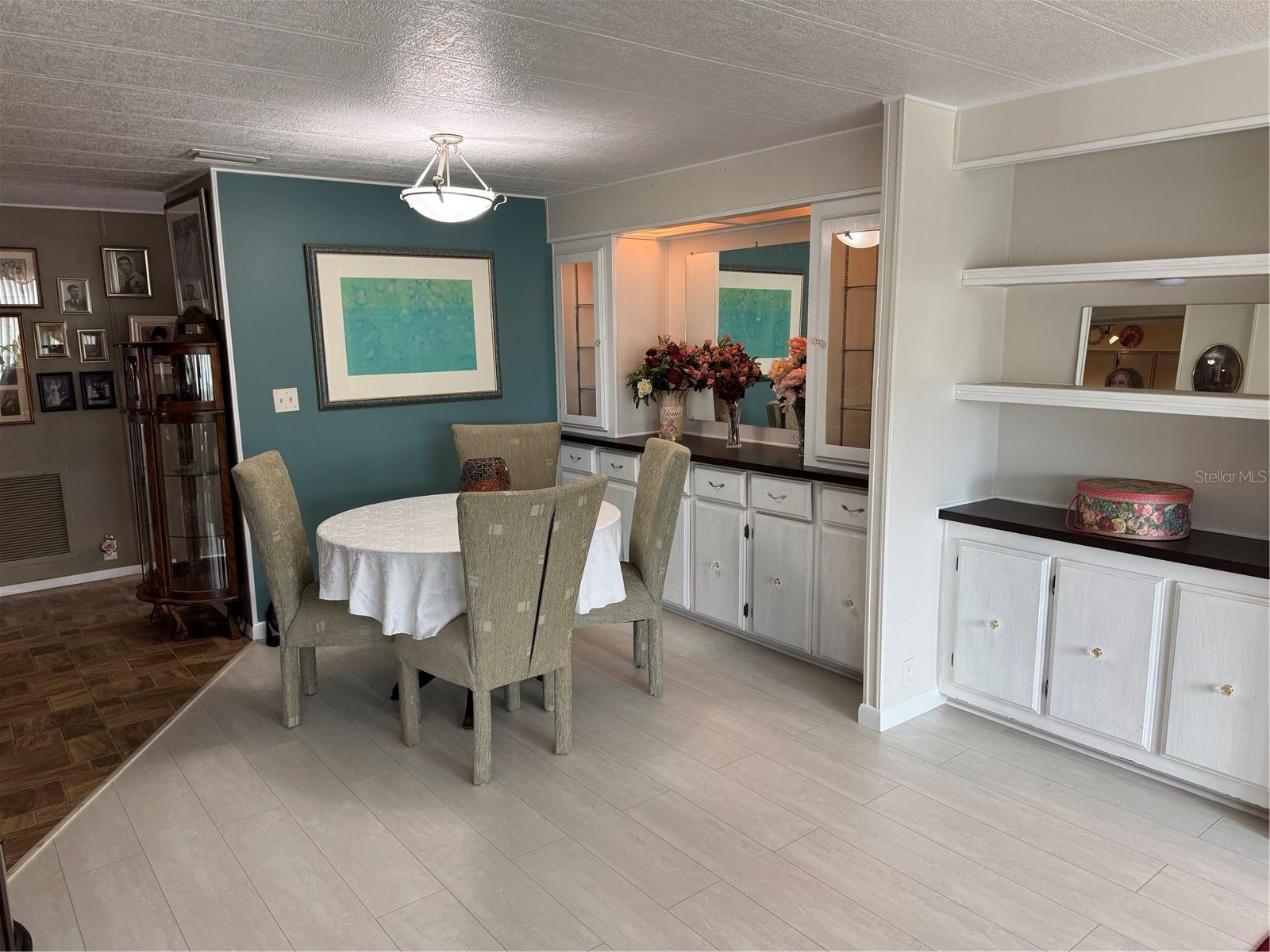 Image 4 of 26 For 6 Lafitte Drive