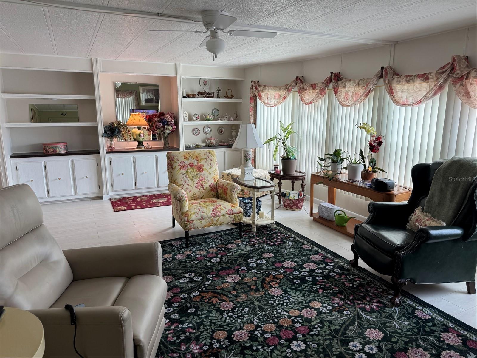 Image 7 of 26 For 6 Lafitte Drive