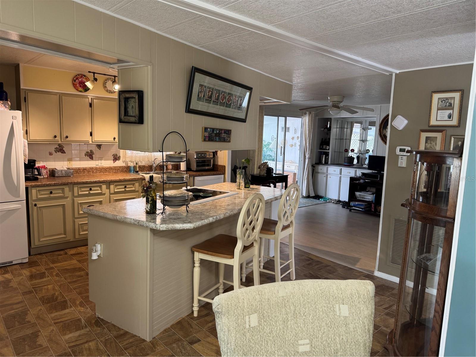 Image 9 of 26 For 6 Lafitte Drive