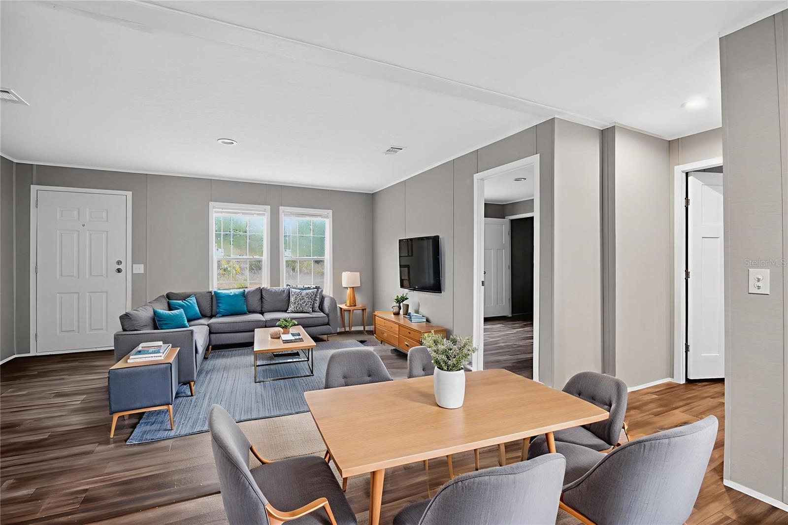 Image 2 of 31 For 4669 Mandrake Point