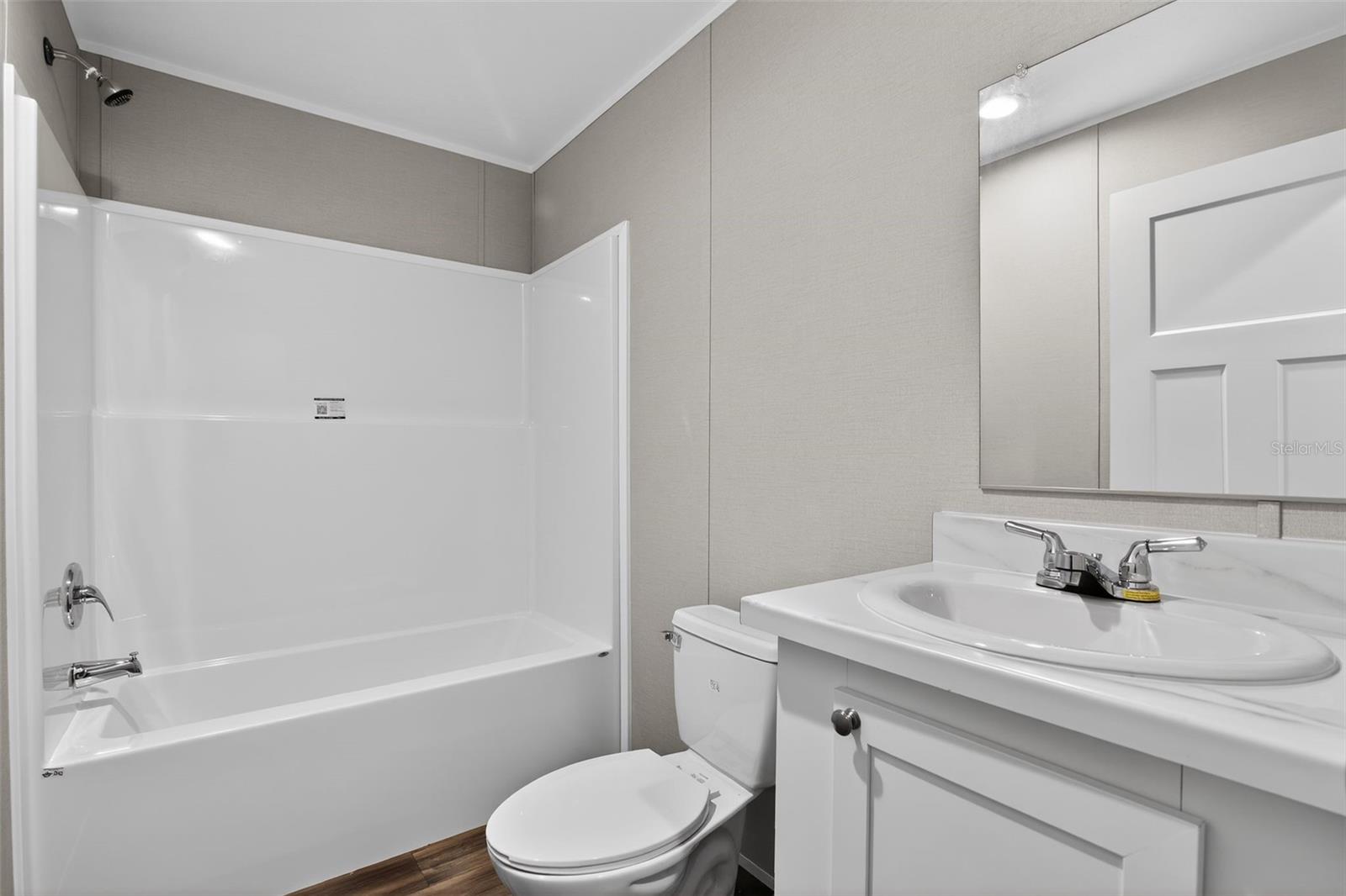 Image 21 of 31 For 4669 Mandrake Point