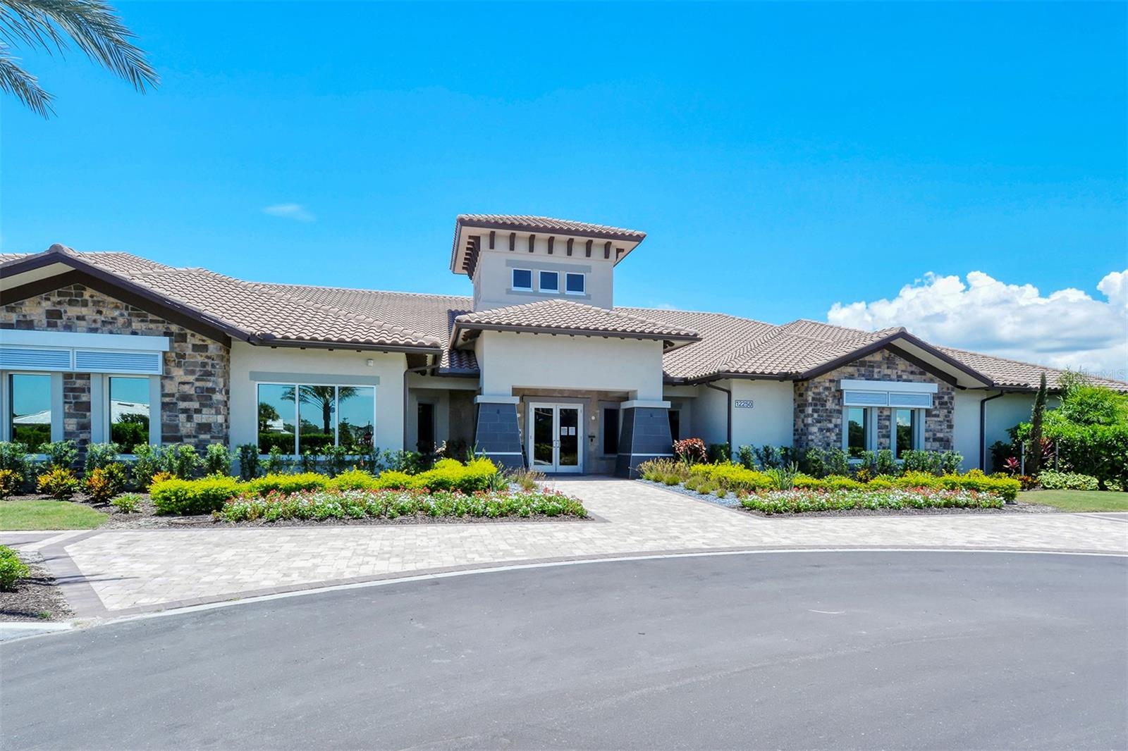 Image 43 of 77 For 12028 Legacy Estates Boulevard