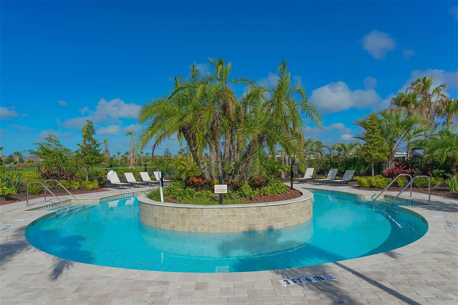 Image 66 of 77 For 12028 Legacy Estates Boulevard