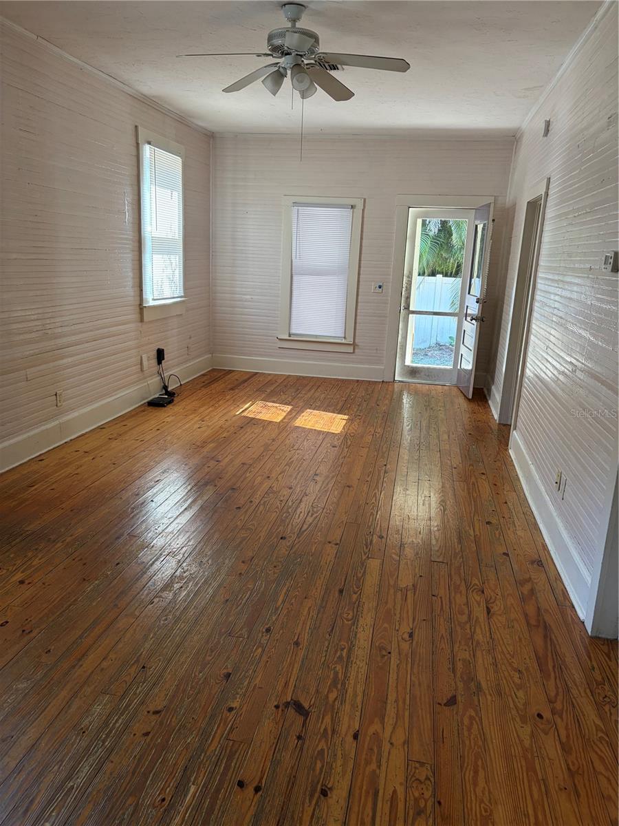 Image 2 of 10 For 1551 7th Street