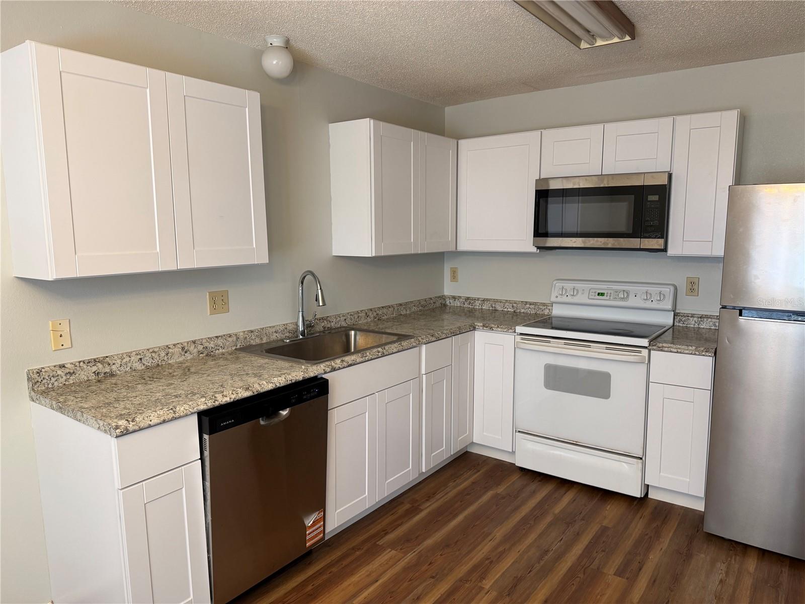 Image 3 of 18 For 1780 Shadow Lane 5