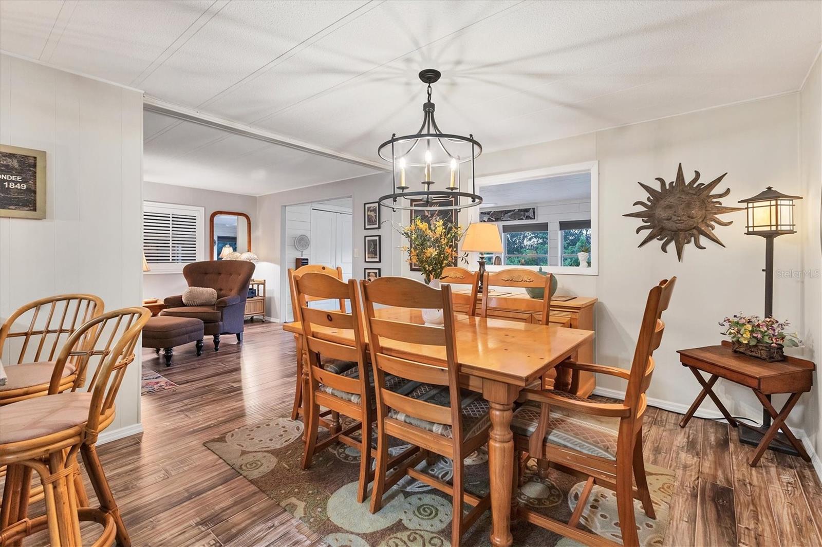 Image 14 of 56 For 3912 14th Street E