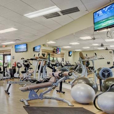 Image 15 of 76 For 7607 Grand Estuary Trail 302