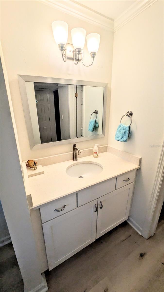 Image 14 of 52 For 3240 Gulf Of Mexico Drive B504