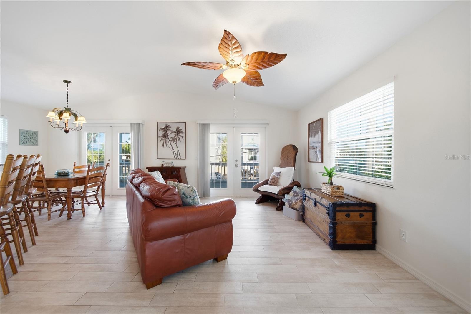 Image 11 of 50 For 2112 Avenue B