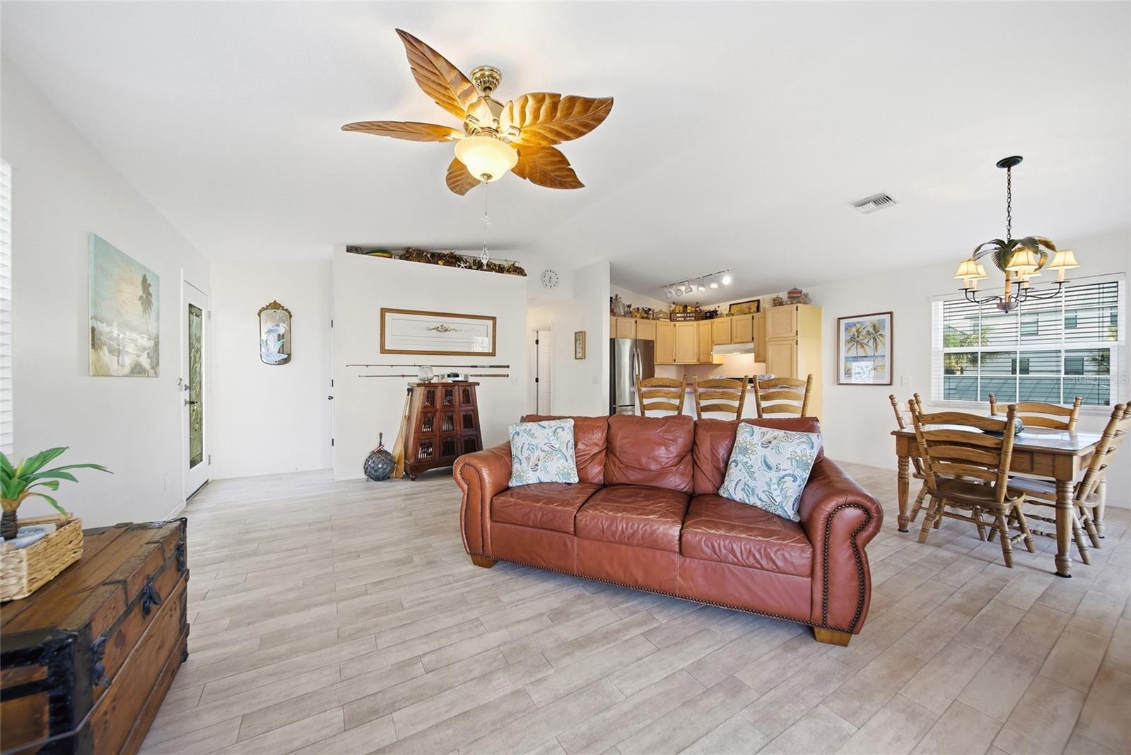 Image 12 of 50 For 2112 Avenue B