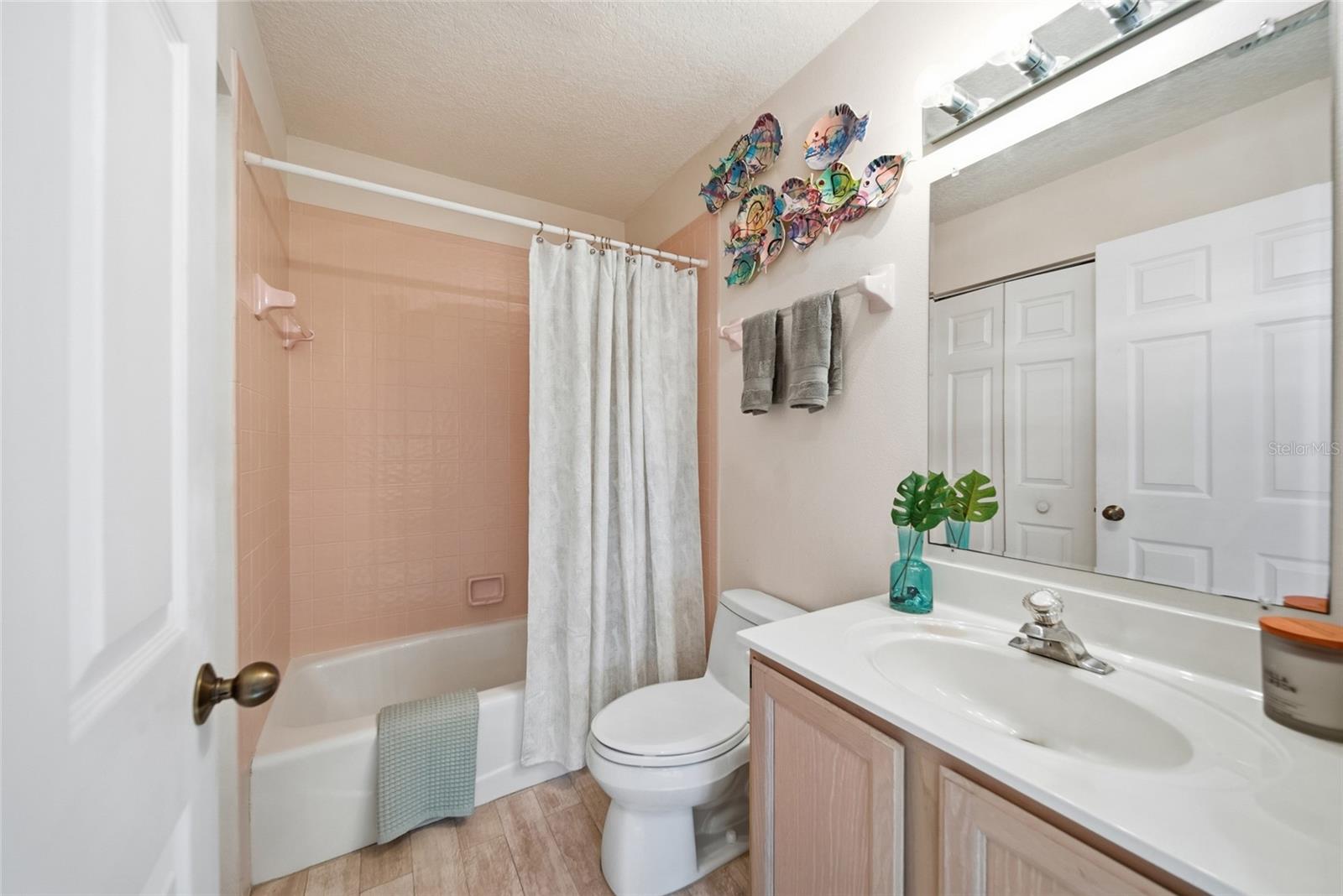 Image 25 of 50 For 2112 Avenue B