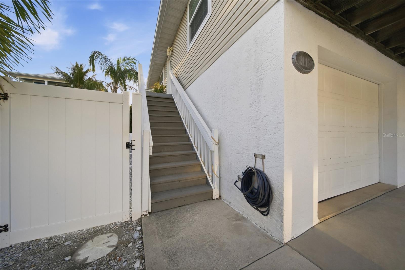 Image 5 of 50 For 2112 Avenue B