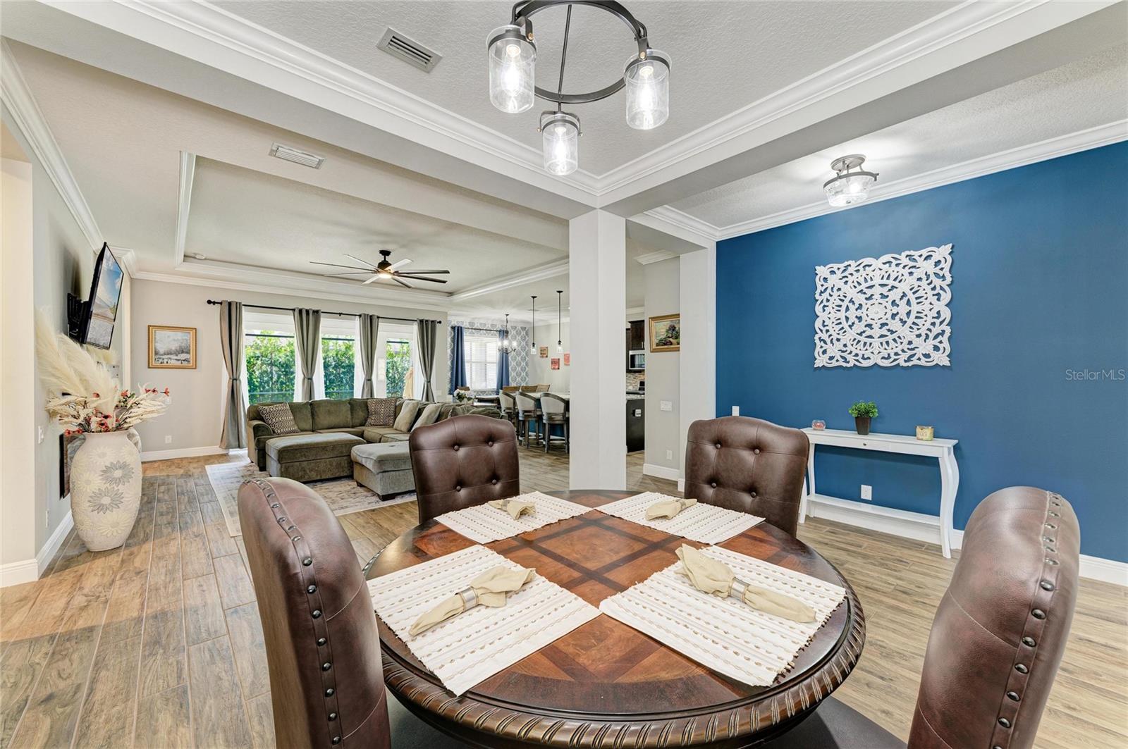 Image 11 of 64 For 12502 Goldenrod Avenue