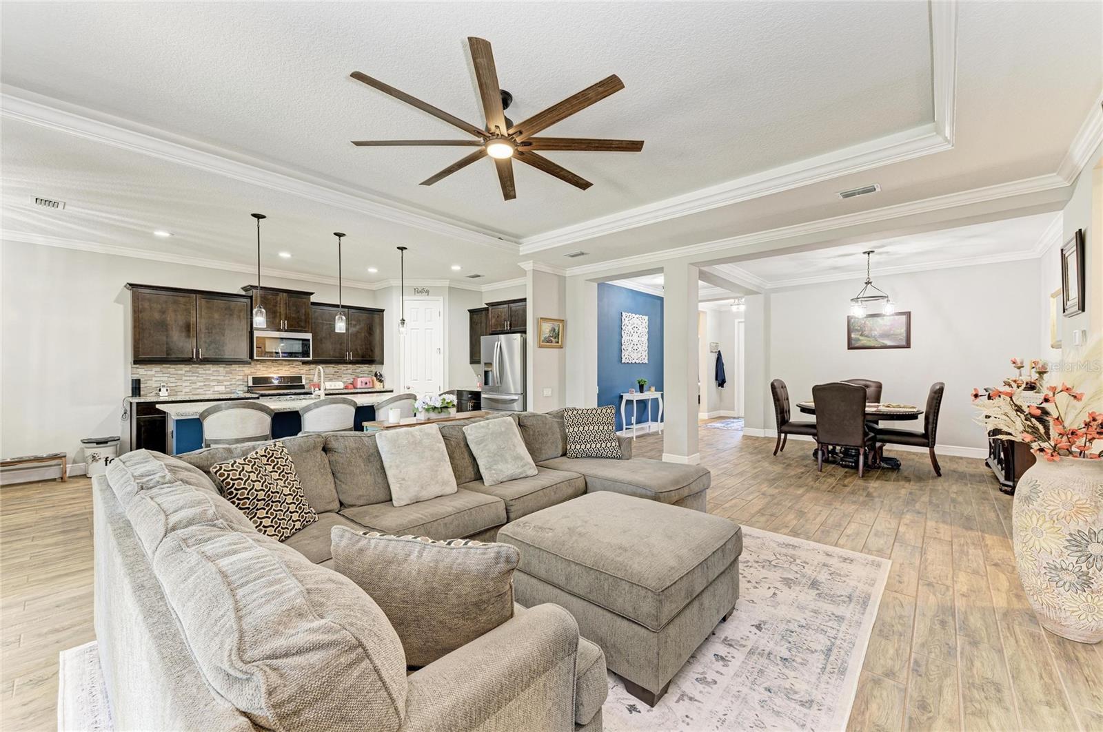 Image 15 of 64 For 12502 Goldenrod Avenue