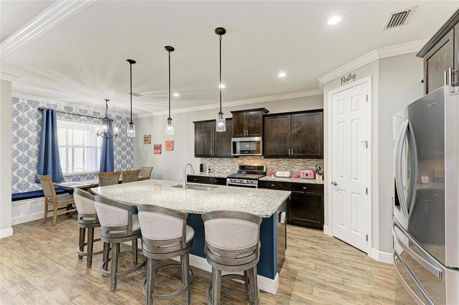 Image 16 of 64 For 12502 Goldenrod Avenue