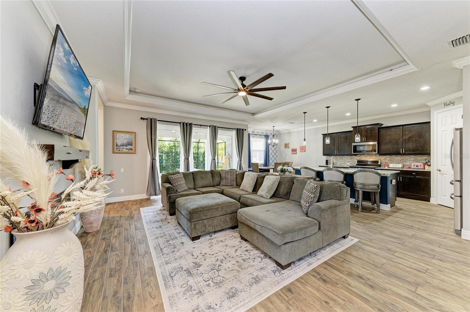 Image 2 of 64 For 12502 Goldenrod Avenue