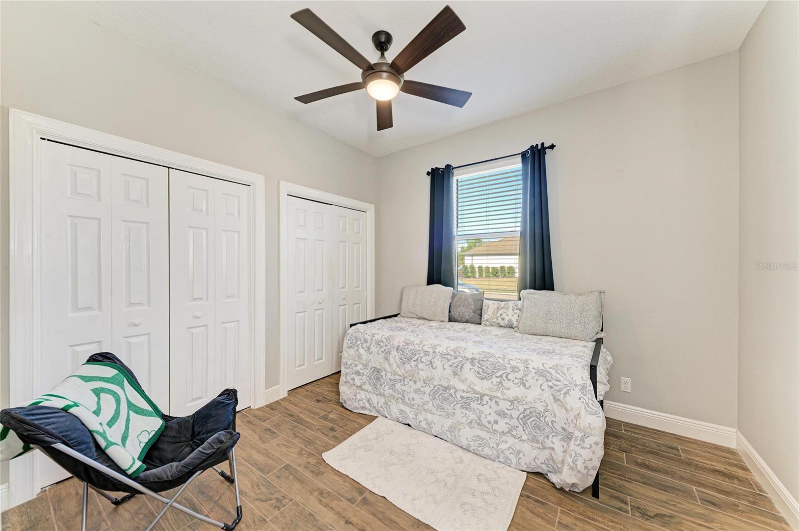 Image 31 of 64 For 12502 Goldenrod Avenue