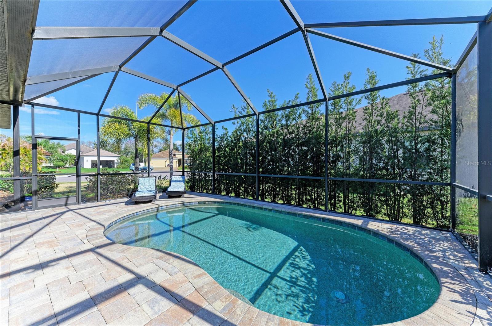 Image 40 of 64 For 12502 Goldenrod Avenue