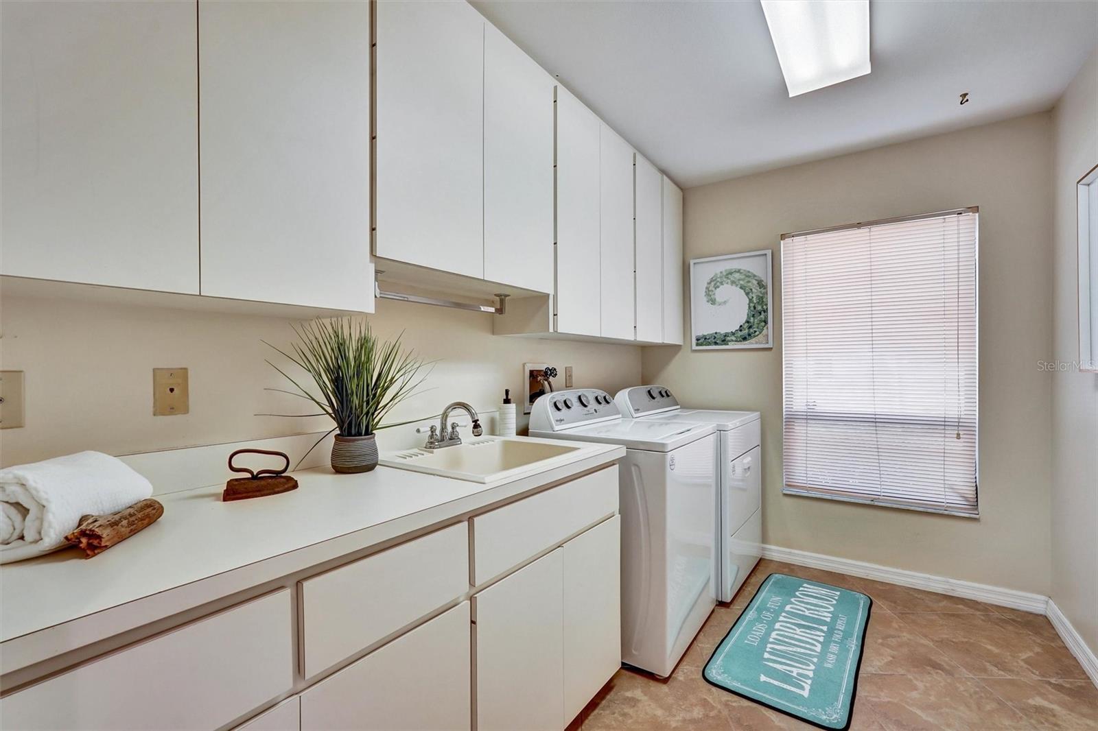 Image 21 of 62 For 7307 Weeping Willow Drive