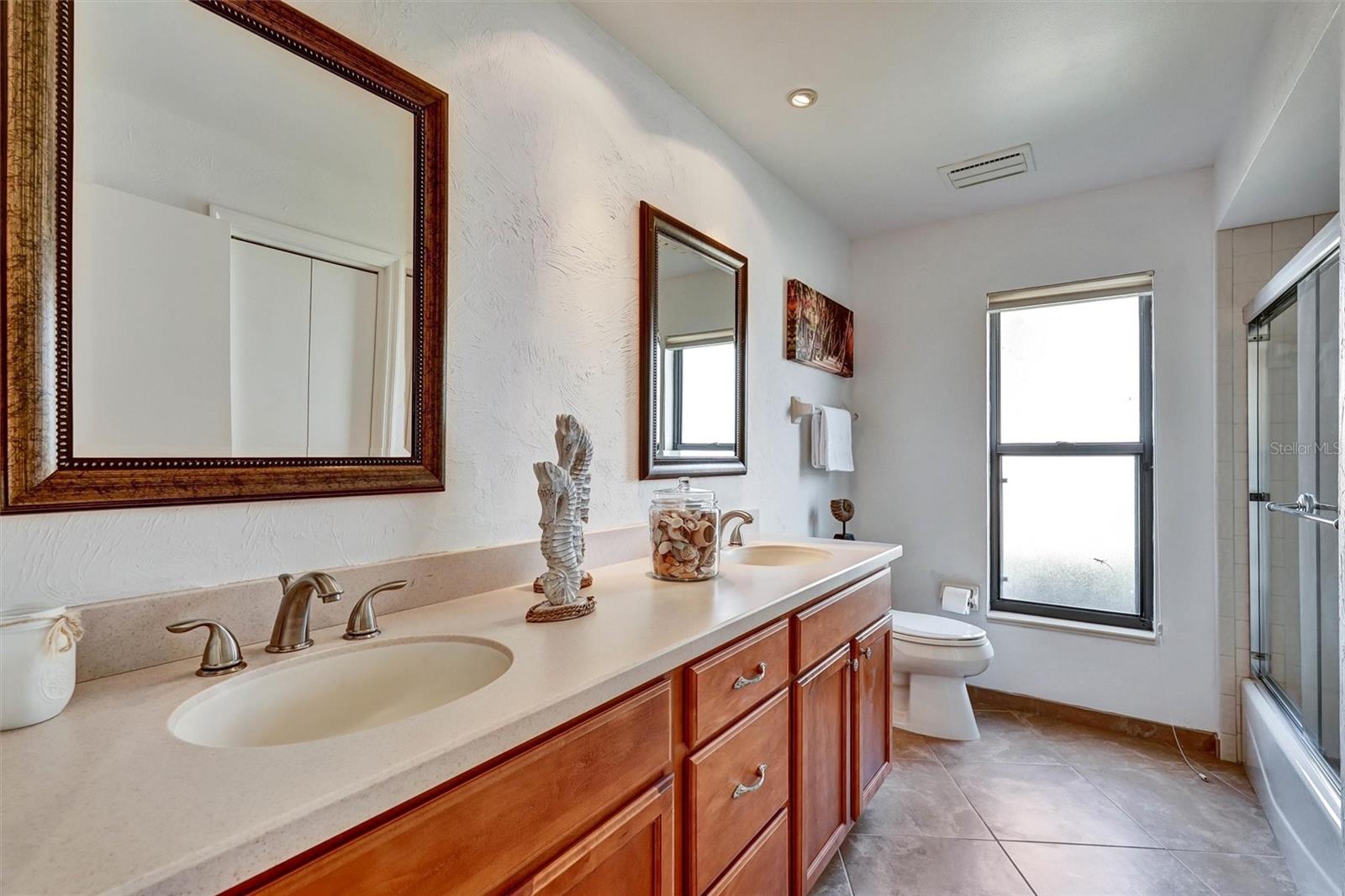 Image 22 of 62 For 7307 Weeping Willow Drive