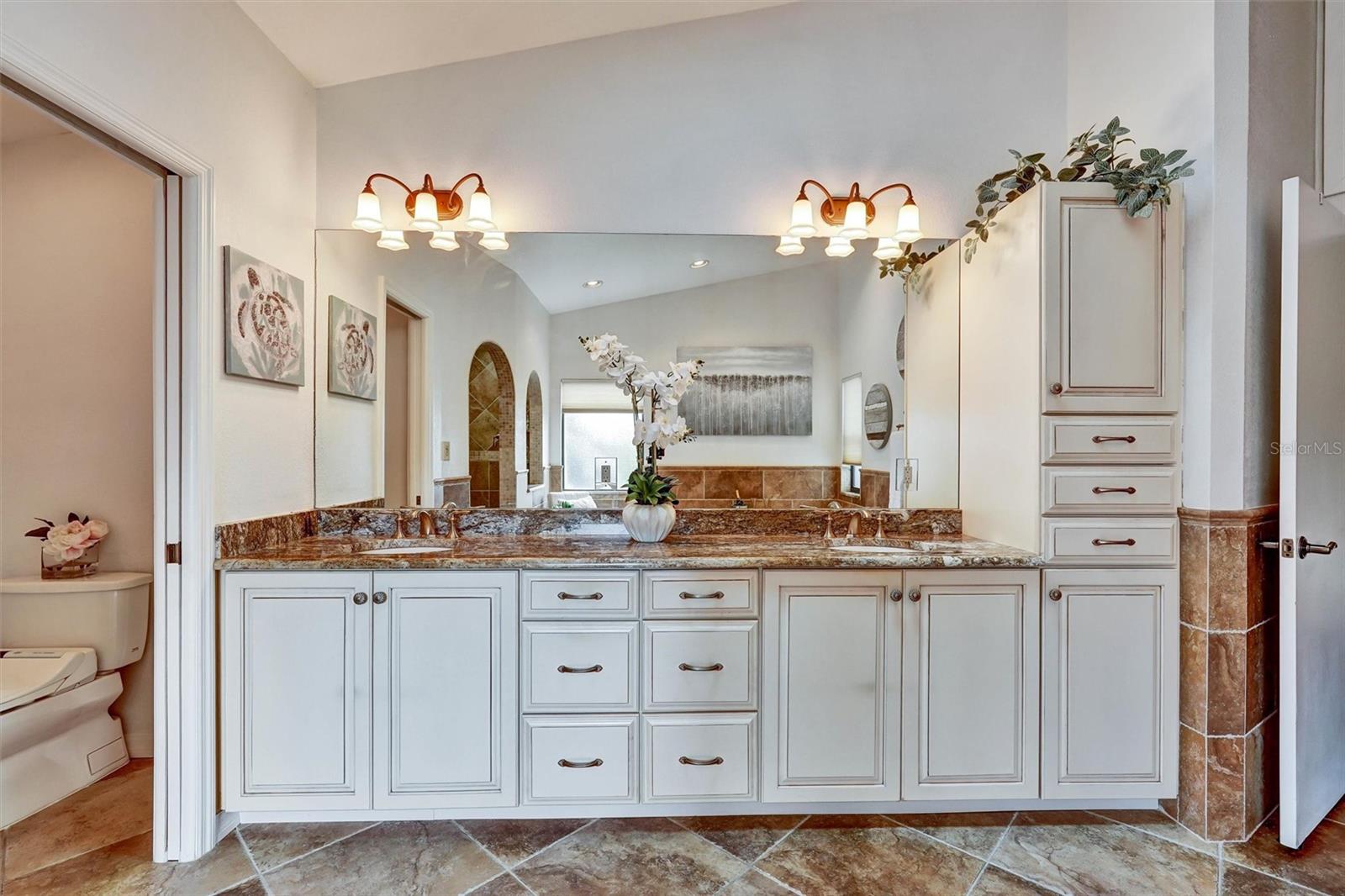 Image 39 of 62 For 7307 Weeping Willow Drive