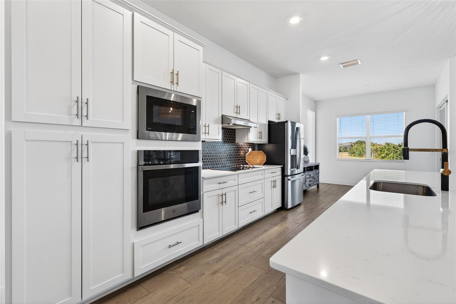 Image 19 of 95 For 17321 Opal Sand Drive