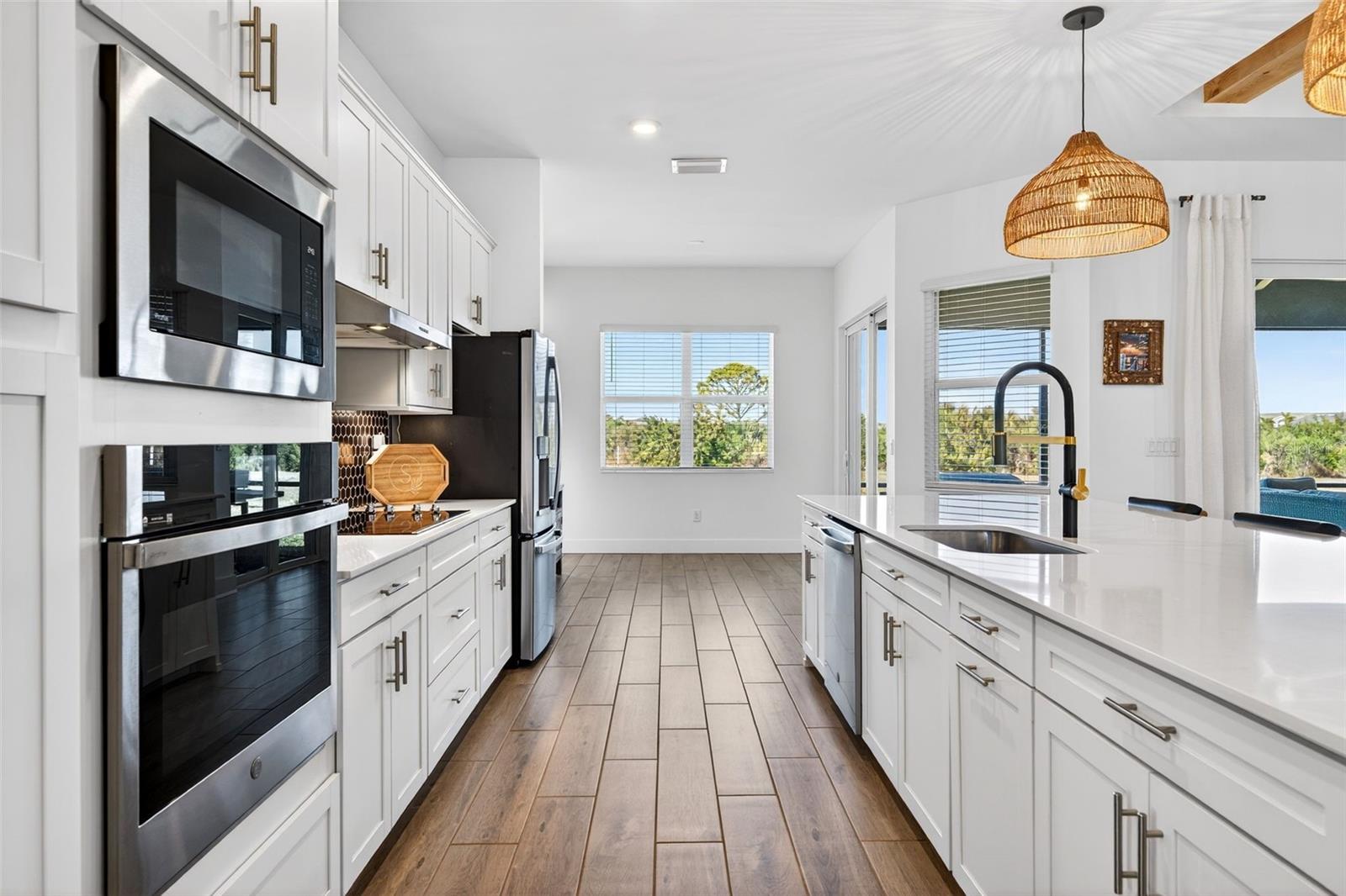 Image 24 of 95 For 17321 Opal Sand Drive