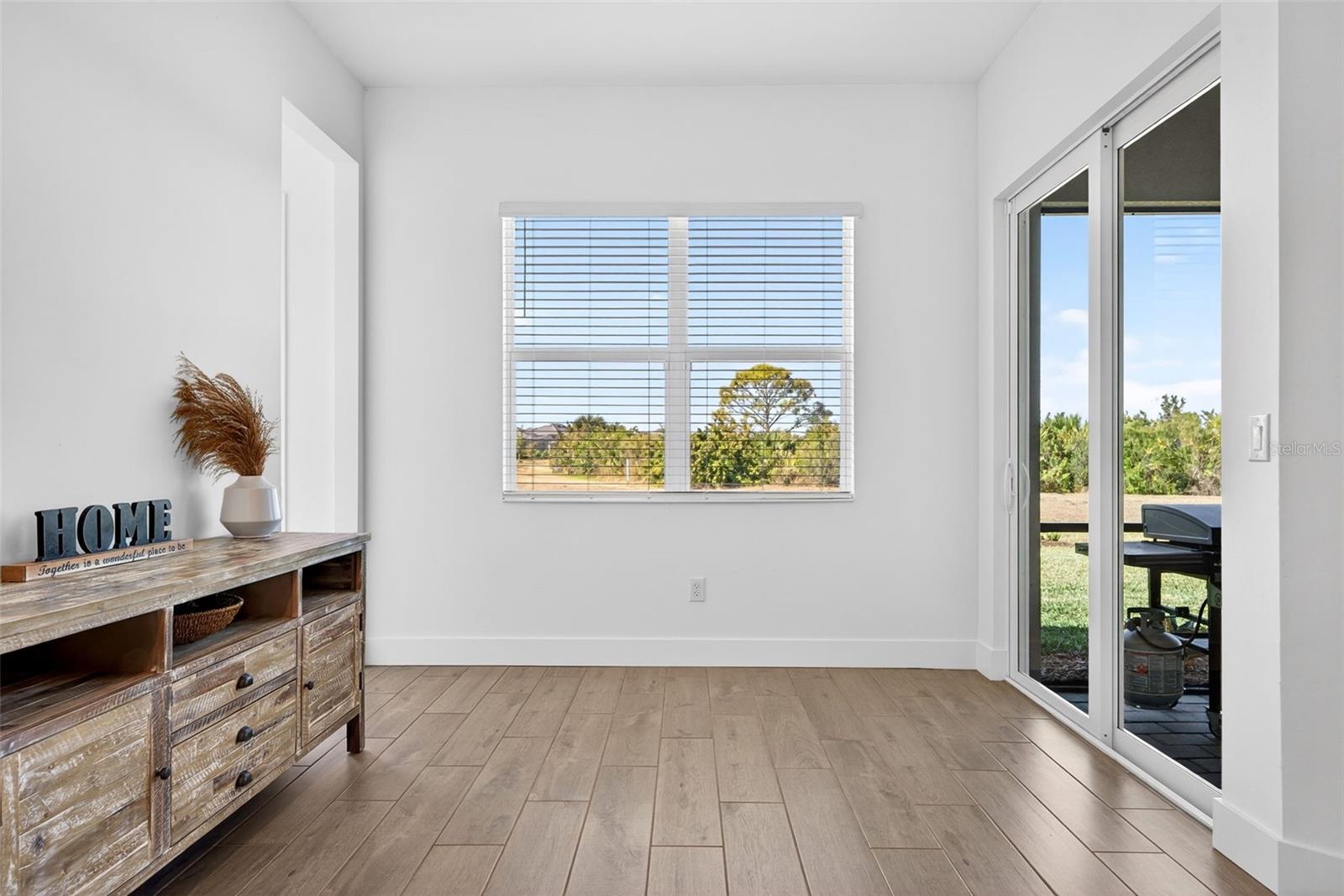 Image 25 of 95 For 17321 Opal Sand Drive