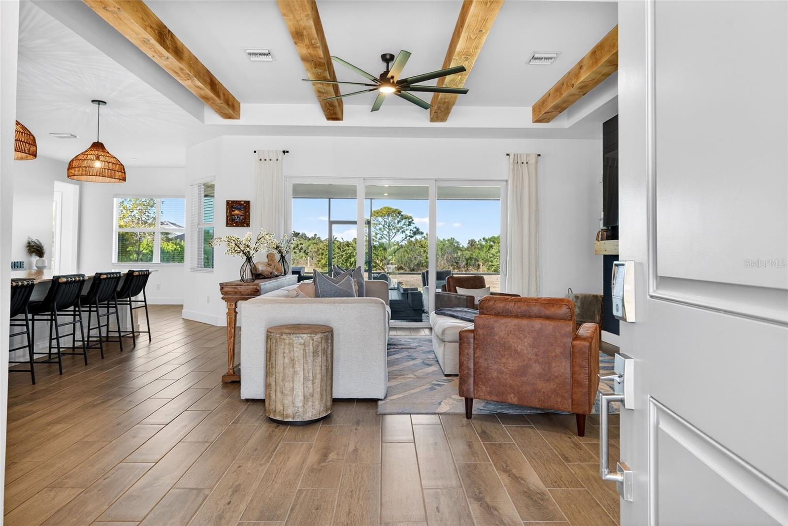 Image 4 of 95 For 17321 Opal Sand Drive