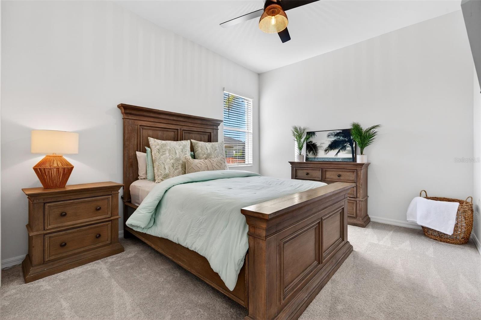 Image 45 of 95 For 17321 Opal Sand Drive