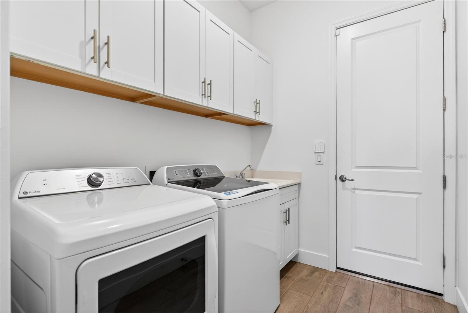 Image 47 of 95 For 17321 Opal Sand Drive