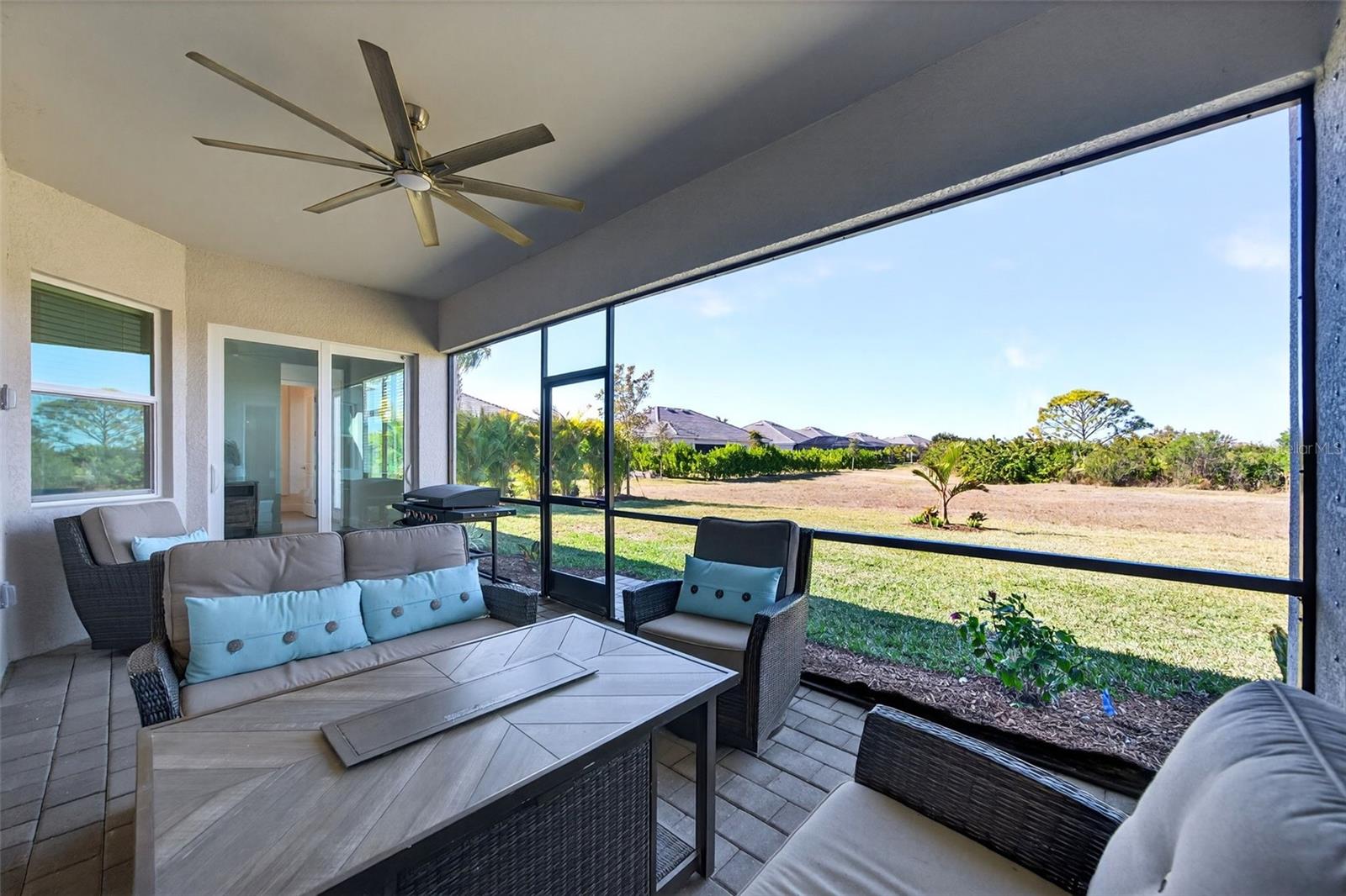 Image 52 of 95 For 17321 Opal Sand Drive