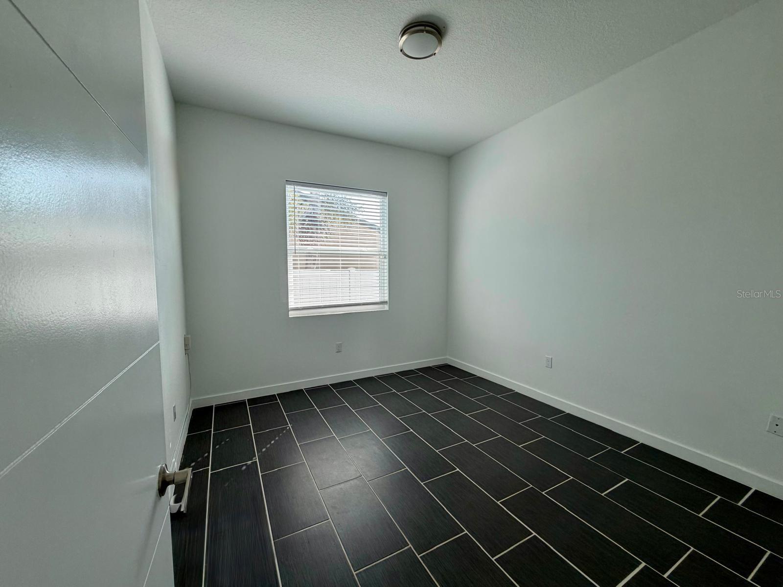 Image 11 of 41 For 4524 Riverwood Avenue