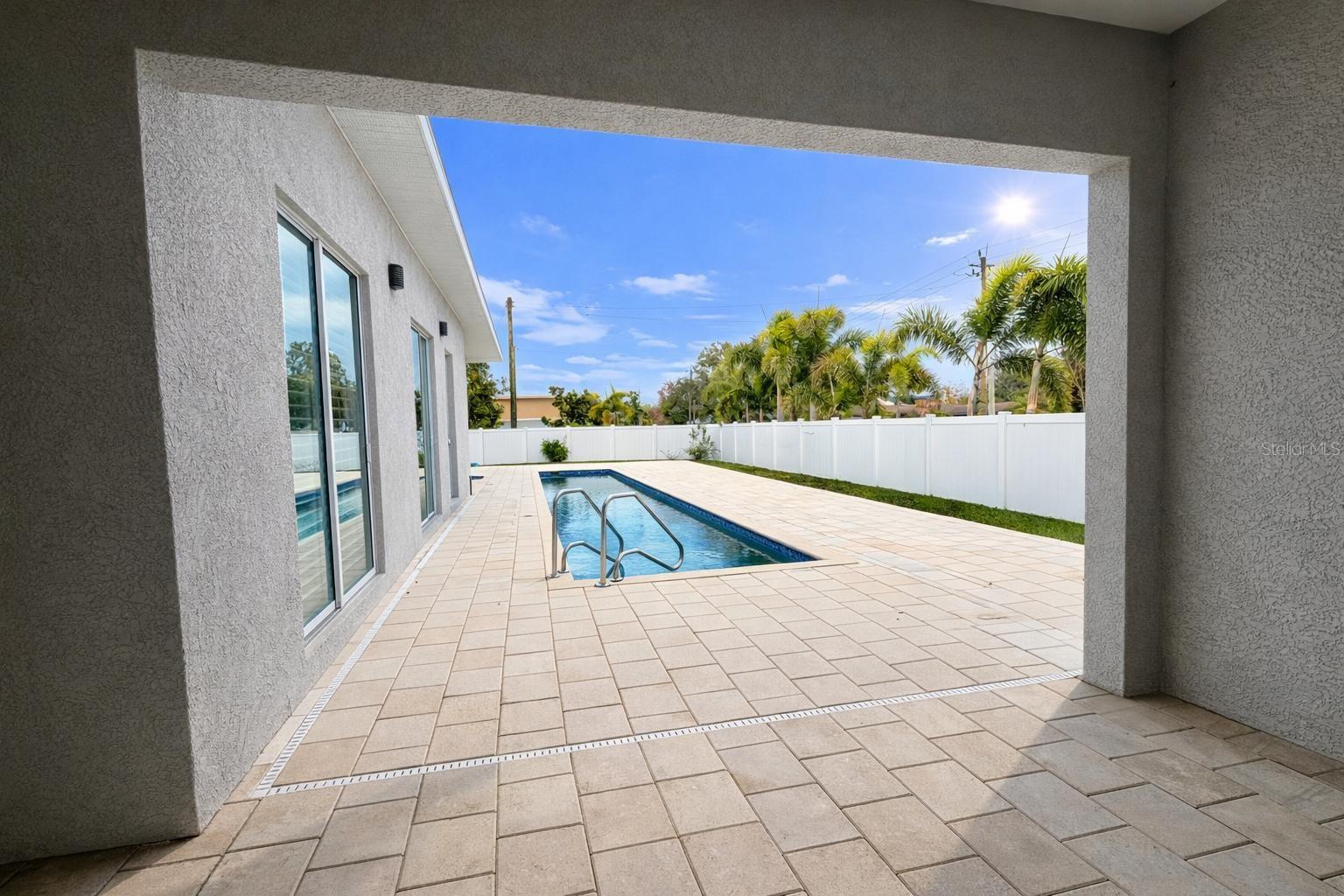 Image 16 of 41 For 4524 Riverwood Avenue