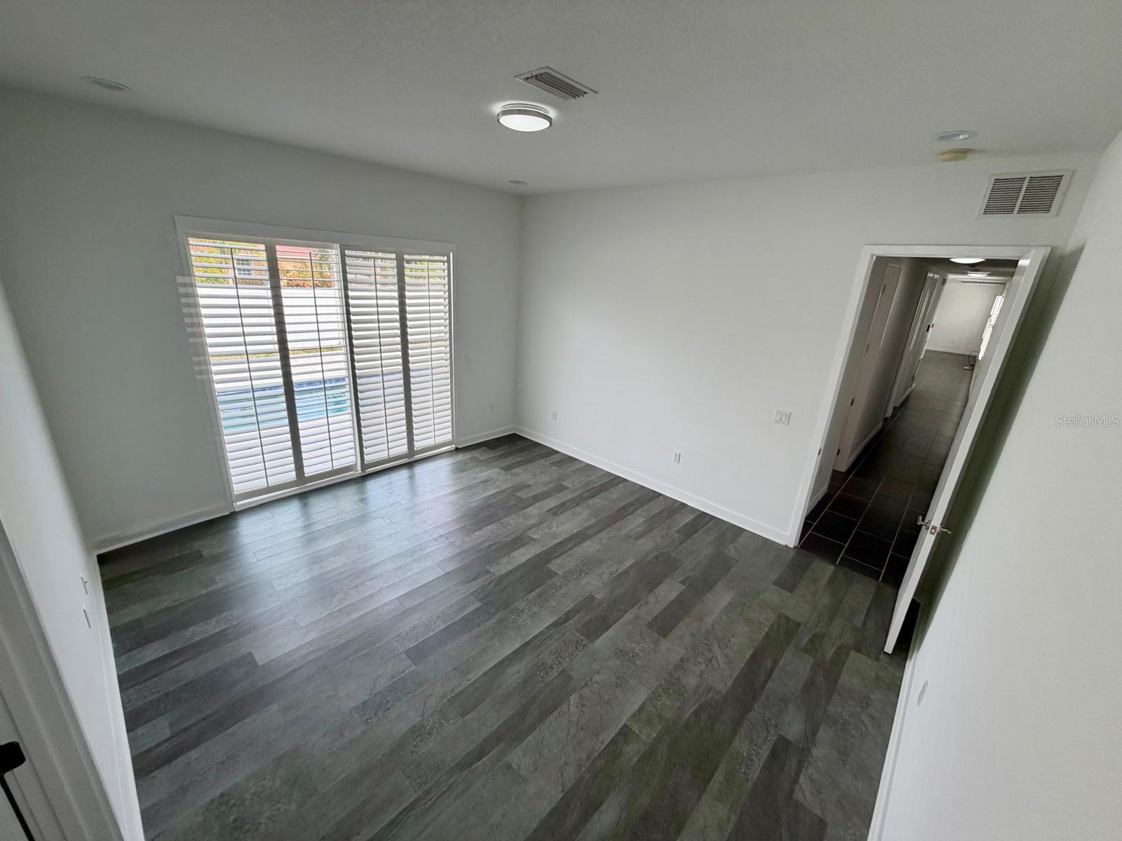 Image 31 of 41 For 4524 Riverwood Avenue