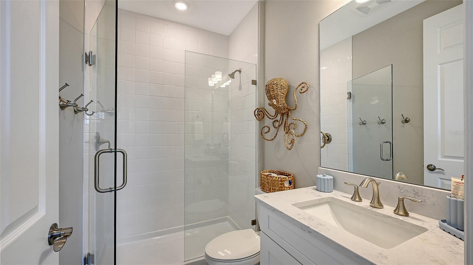 Image 31 of 72 For 16711 Seraphic Trail