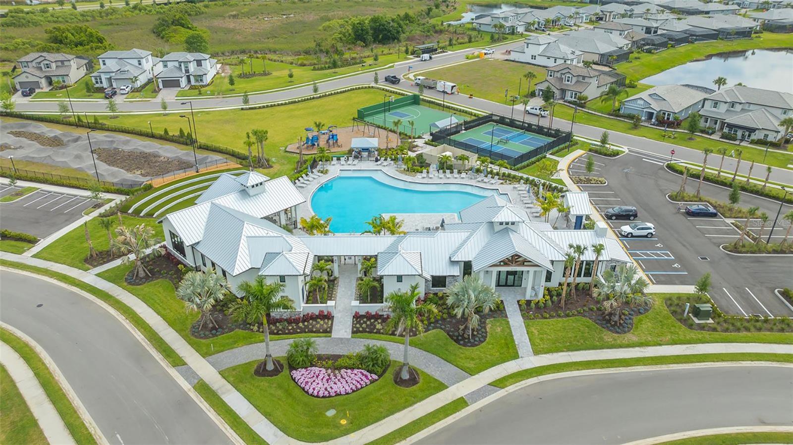 Image 41 of 72 For 16711 Seraphic Trail