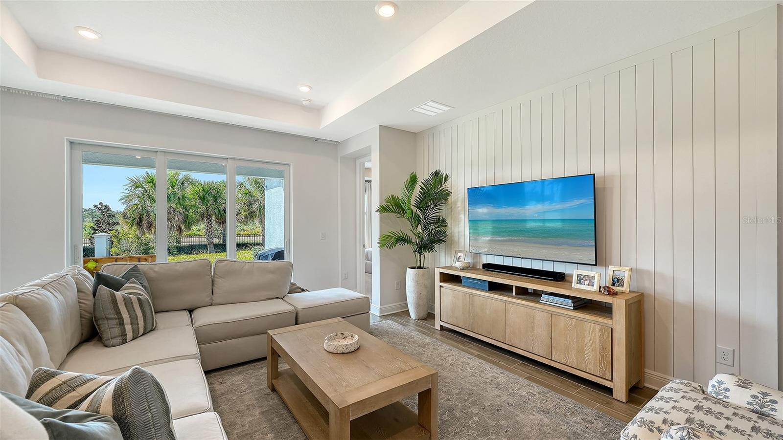 Image 7 of 72 For 16711 Seraphic Trail