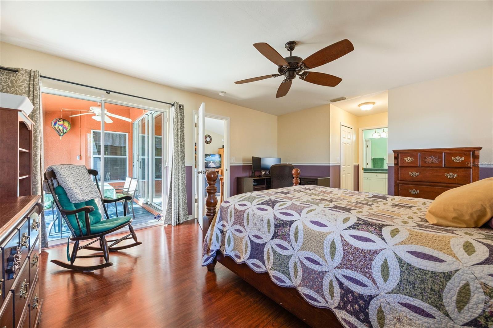 Image 18 of 49 For 719 Zebu Place