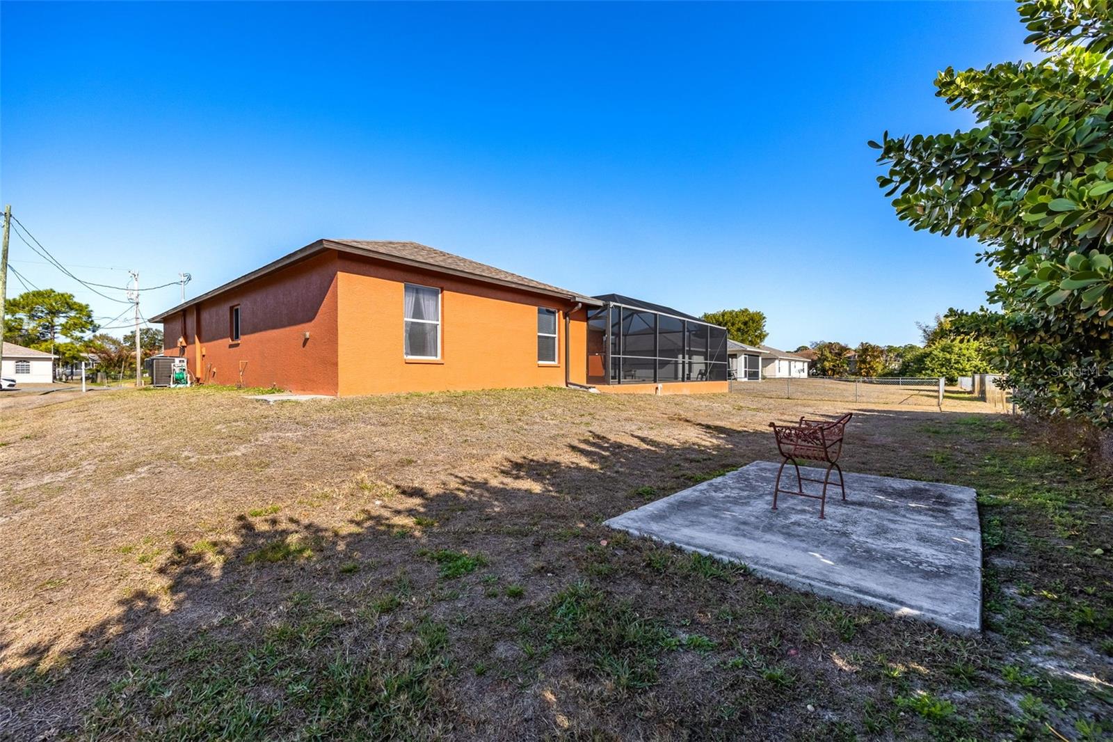 Image 32 of 49 For 719 Zebu Place