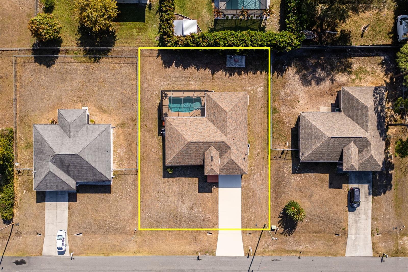 Image 36 of 49 For 719 Zebu Place