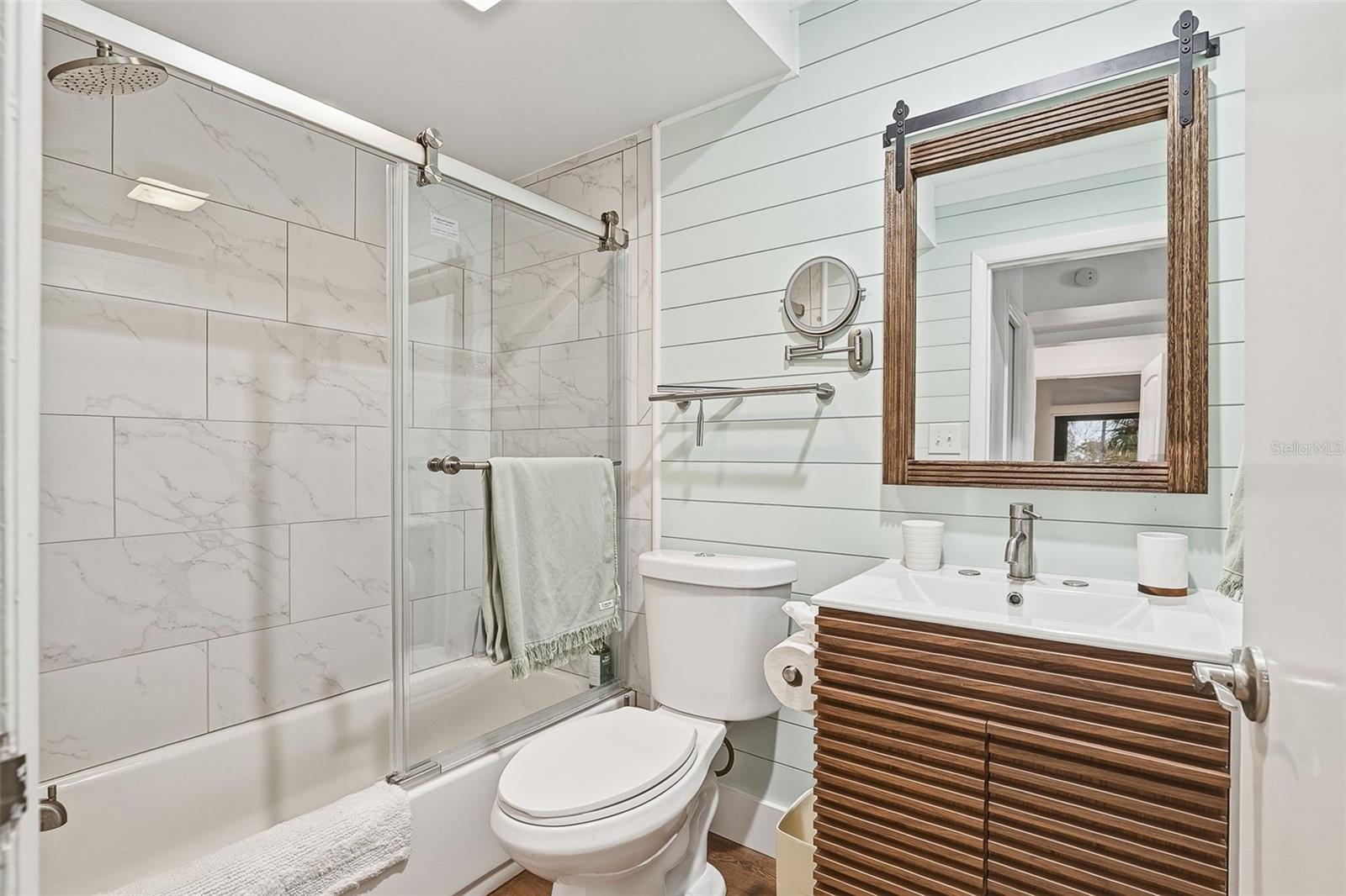 Image 16 of 29 For 208 Pass Key Road 208