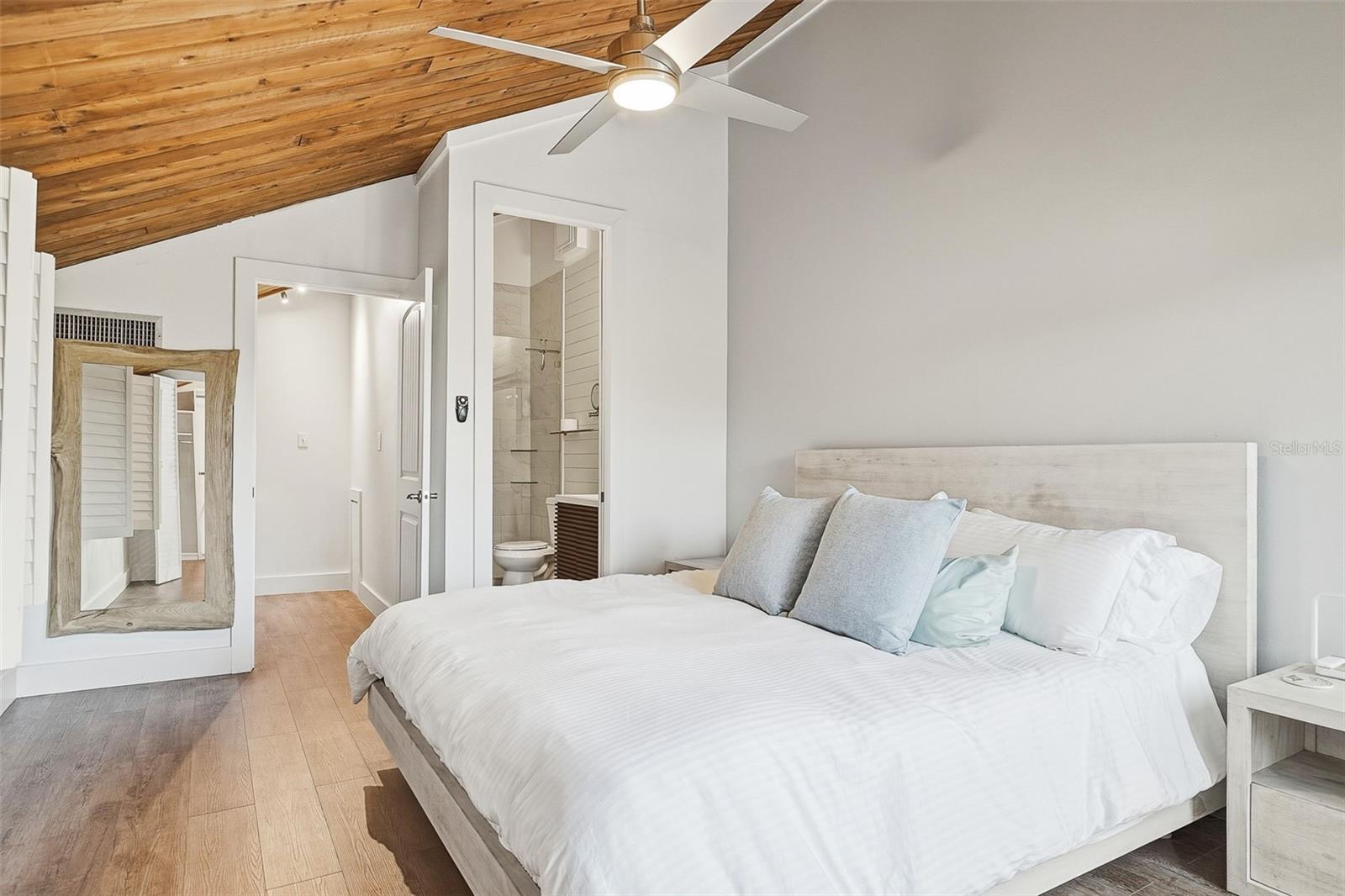 Image 20 of 29 For 208 Pass Key Road 208