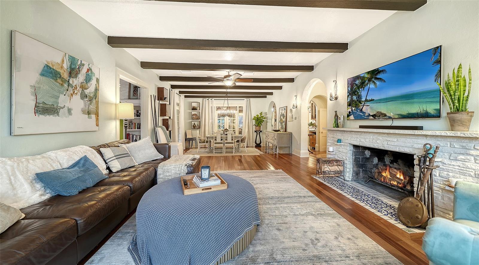 Image 10 of 62 For 547 Shore Drive