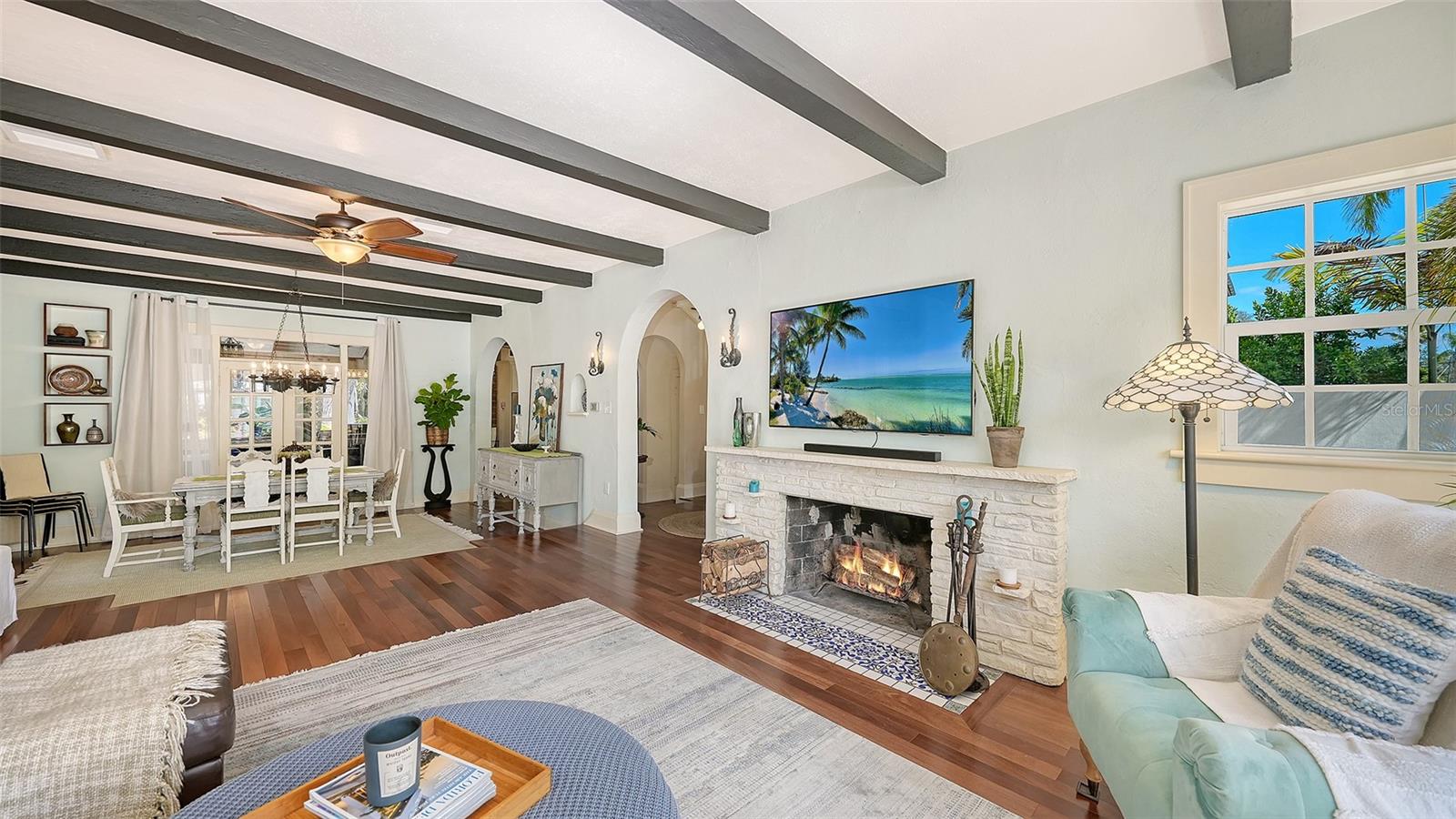 Image 12 of 62 For 547 Shore Drive