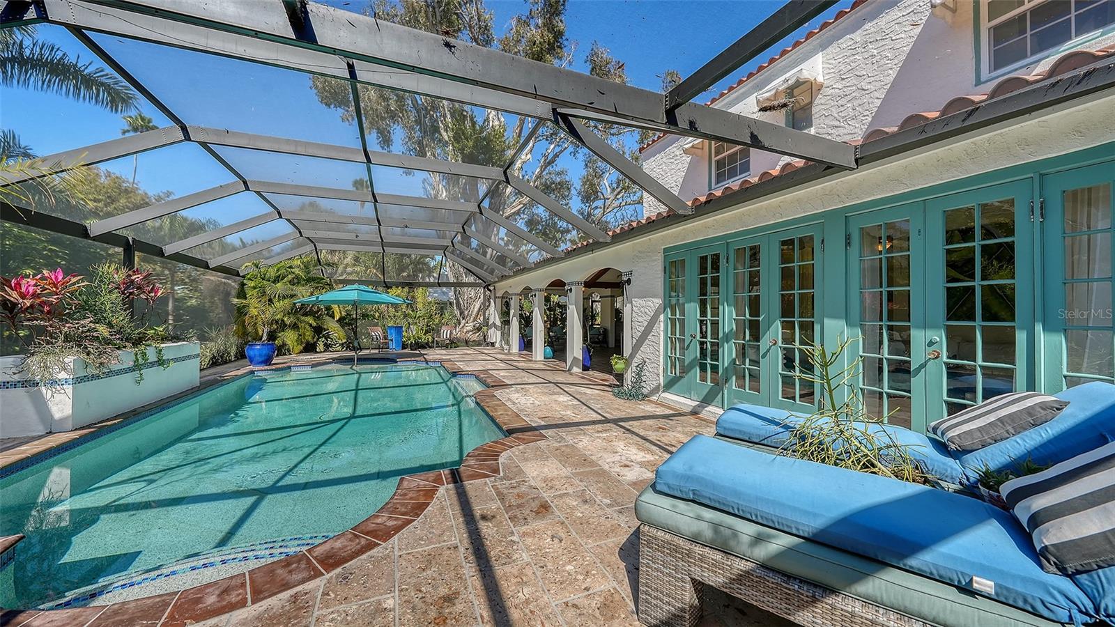 Image 24 of 62 For 547 Shore Drive